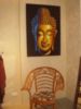 Sonderangebot: Bei Aysche Hamony & Colors passten die sehr dezent gemalten Bilder von Buddha zum Ambiente des Damenoberbekleidungsgeschäfts von Pressefoto:
