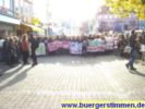 Sonderangebot: G8 meint das Gymnasium in acht Jahren bzw. das Abitur nach der zwölften Klasse -G8 Nein Danke- heißt es auf einem Plakat von Pressefoto