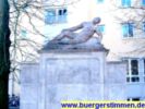 Kriegerdenkmal am Theaterplatz