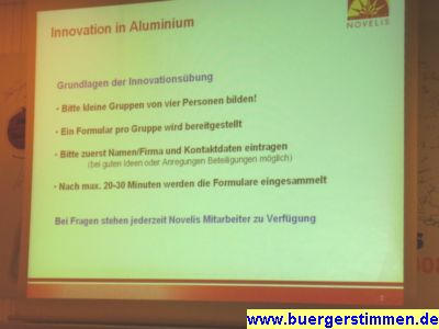 Pressefoto: http://www.buergerstimmen.de/ , 2008 © Die Regeln für eine kleine Brainstorming zu Ideen in Aluminium waren einfach und sorgten dafür, dass Menschen aus verschiedenen Netzwerken auf -neutralen- Terrain miteinader sprachen