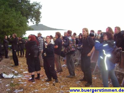 Pressefoto: http://www.buergerstimmen.de/ , 2008 © Reporter und Fotographen gehören zum Rockharzfestival in jedem Fall dazu. Ich mit meiner Kleinbildkamera wirkte unter den Profis eher deplaziert