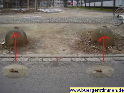 Pressefoto: Porth , 2009 © Das Tor der erhöhten Würste öffnet den Pfad zum Göttinger Campus