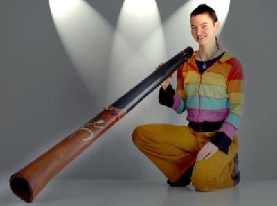 Pressefoto: Pressefoto , 2009 © Didgeridoo mit Dame dran