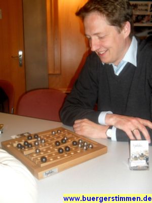 Foto vom Pressemelder: Dr. Dieter Porth , 2012 © Heblo heißt das schöne